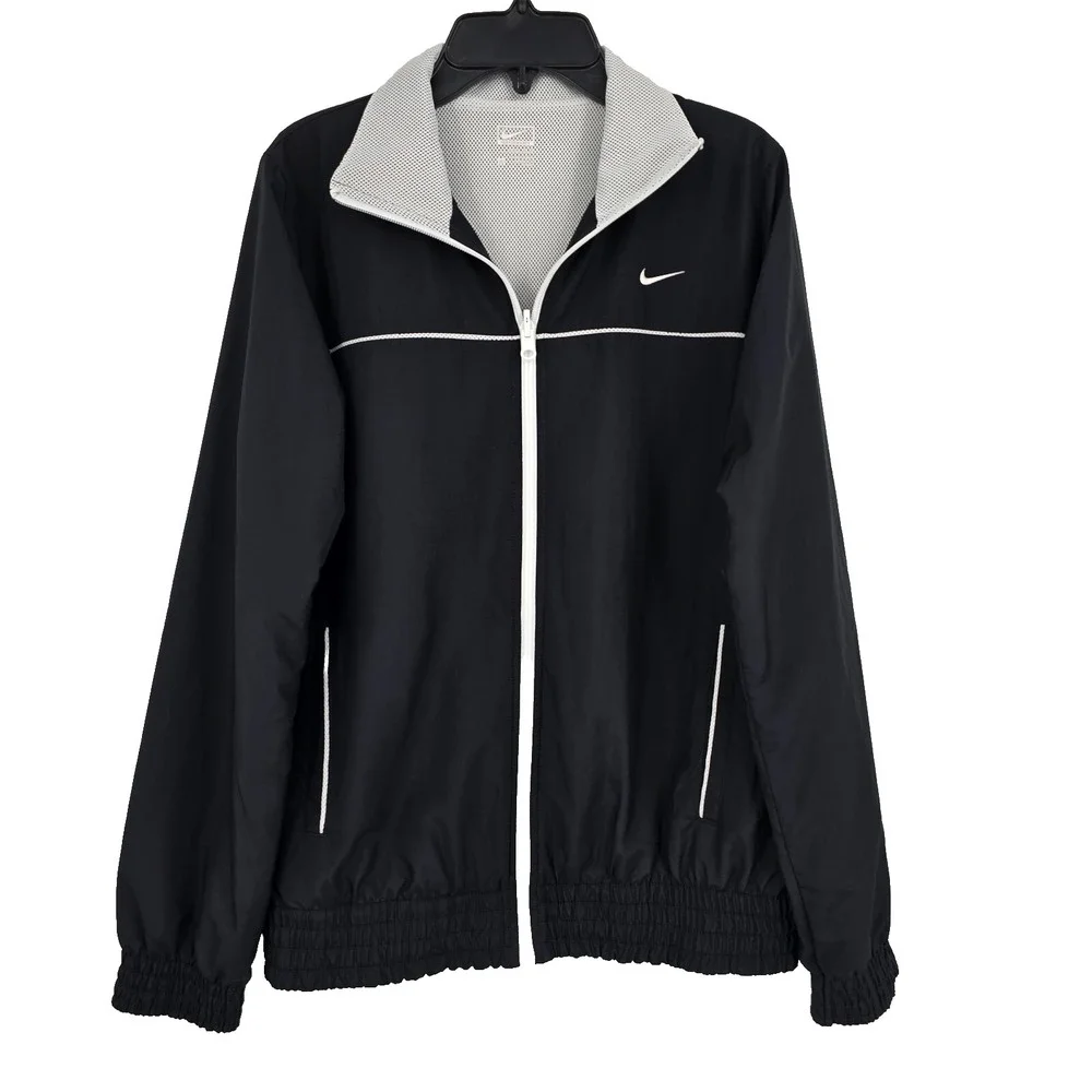 NWOT Nike Performance Black White Medium Mesh Lined Zip Pockets Collared Jacket